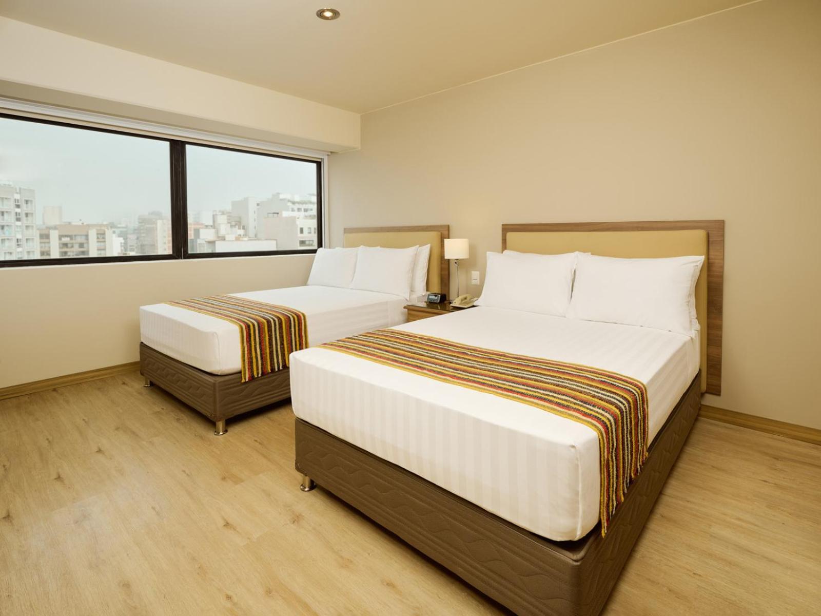 Estelar Apartamentos Bellavista Lima Exteriör bild