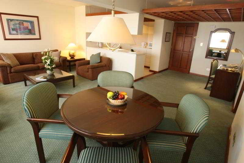 Estelar Apartamentos Bellavista Lima Exteriör bild